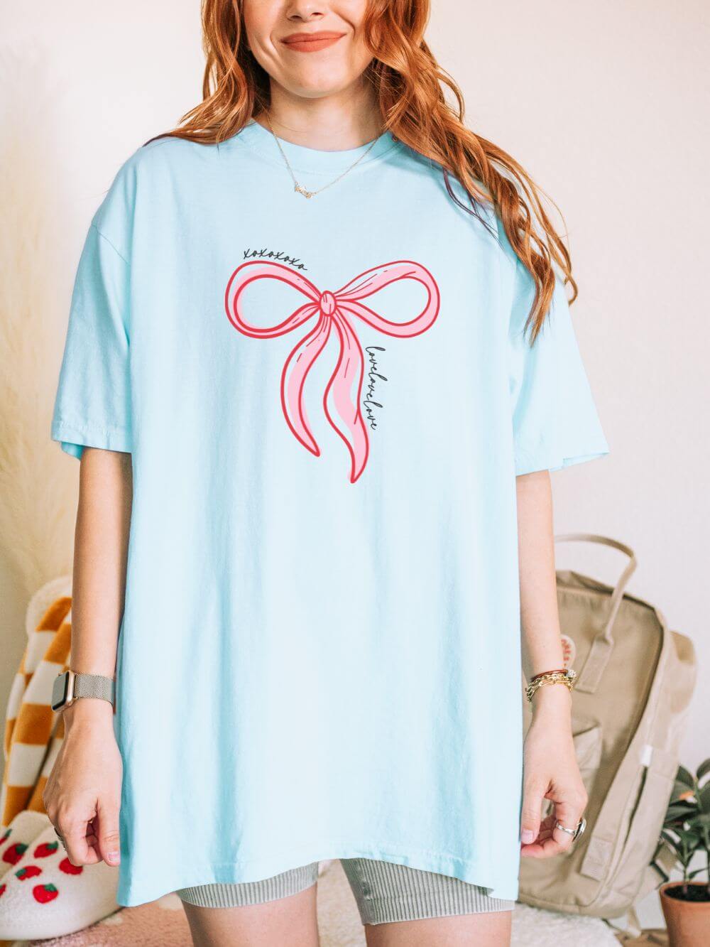 Pink Bow XOXO T-Shirt Valentine's Day Cute Graphic Unisex Short Sleeve Tee