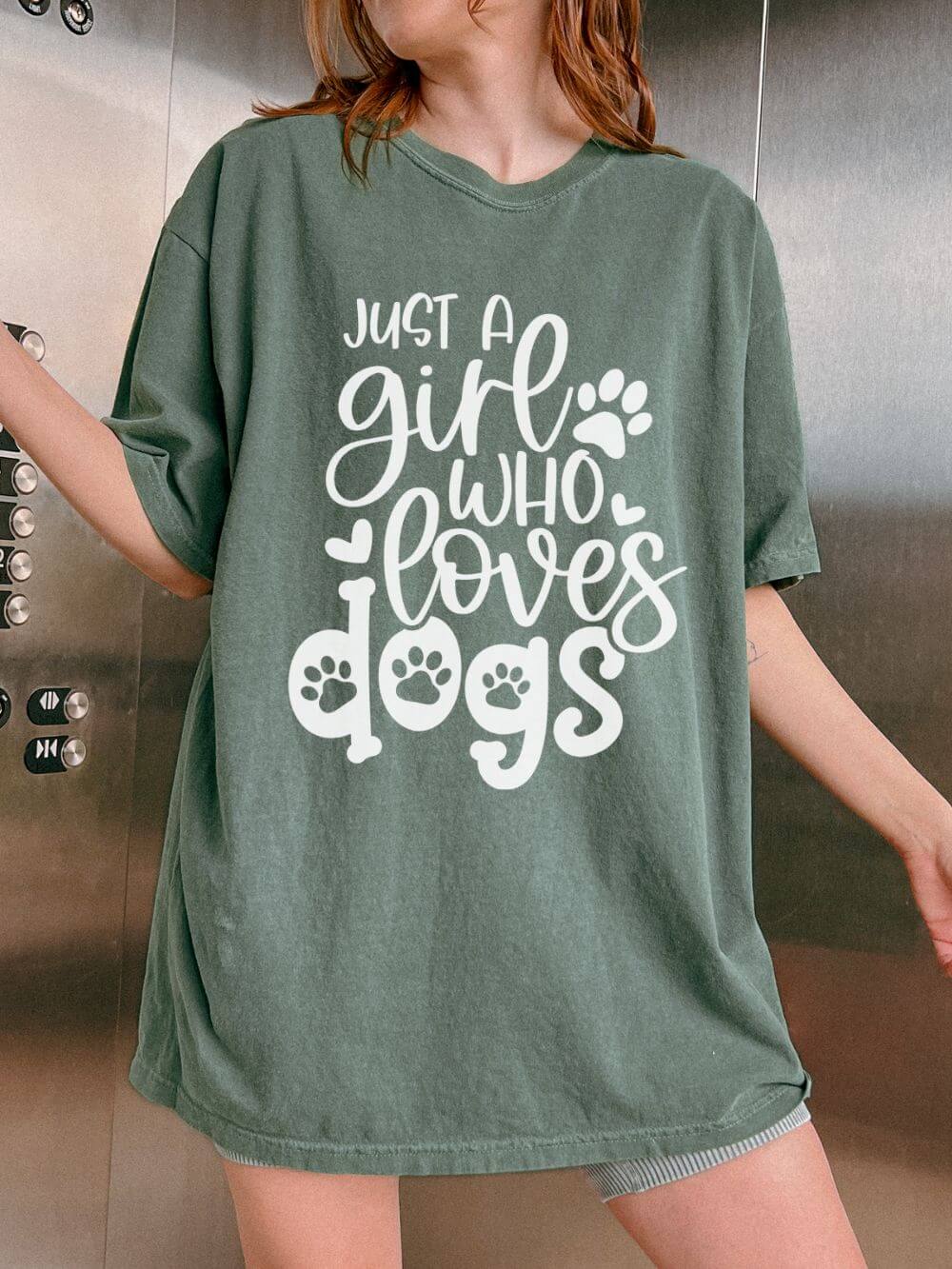 Just a Girl Who Loves Dogs T-Shirt Cute Dog Mom Graphic Tee