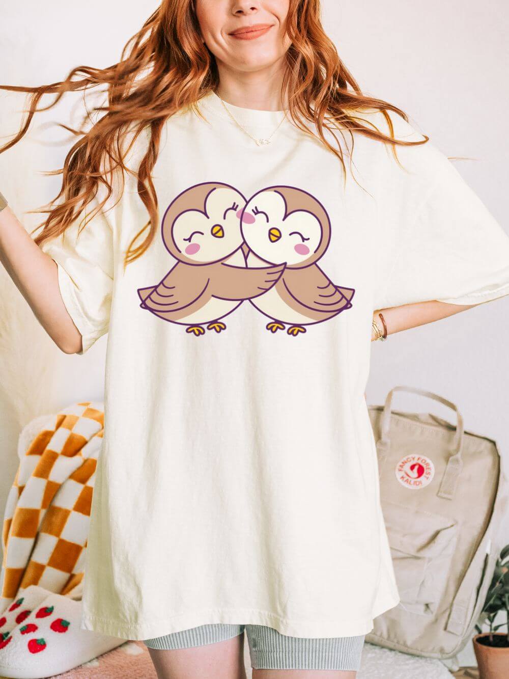 Cute Kissing Owls Graphic T-Shirt Unisex Short Sleeve Tee - Sydney So Sweet