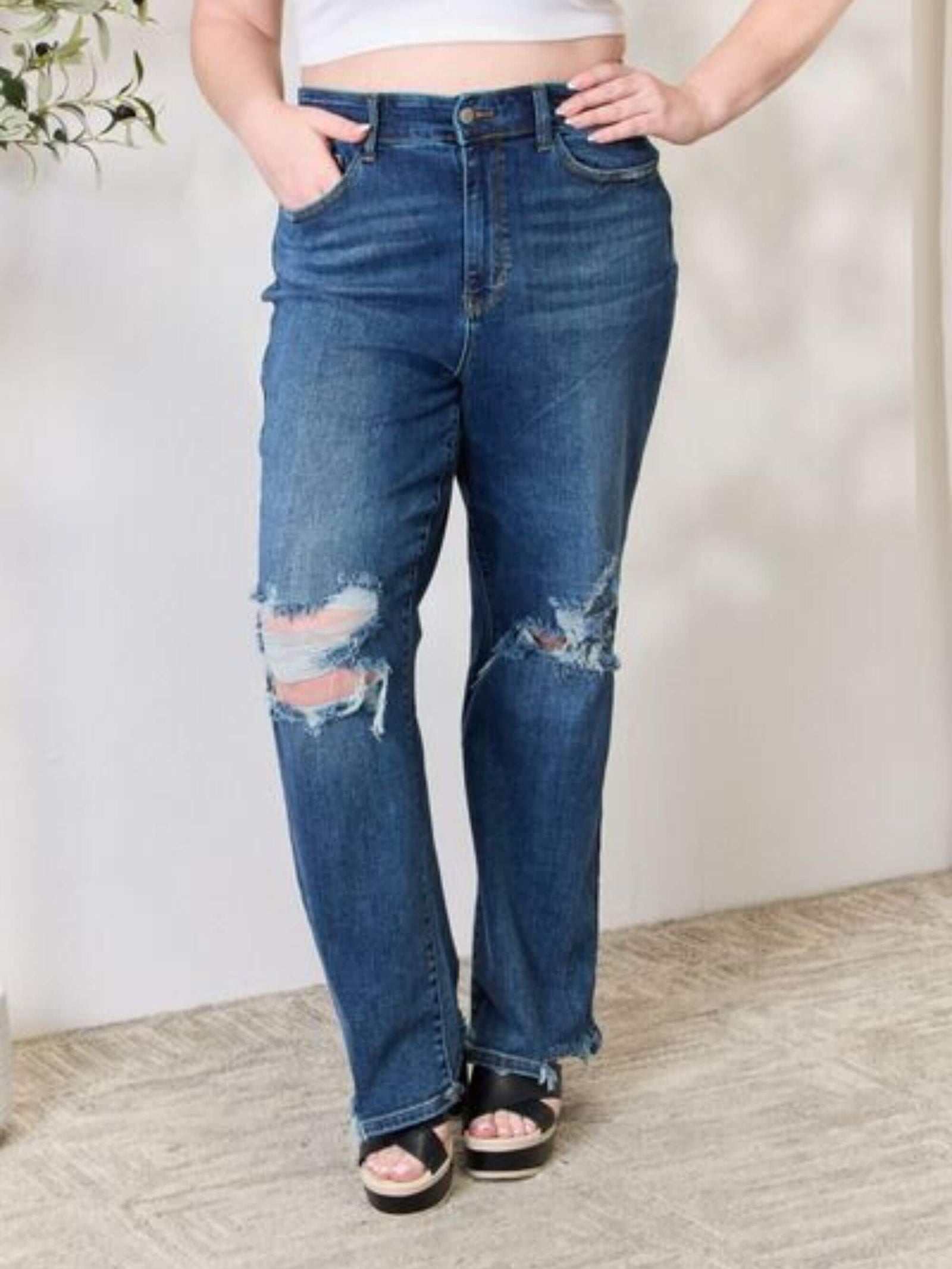 Women's Jeans, Denim Shorts, & Jackets – Stylish Comfort for Every Season