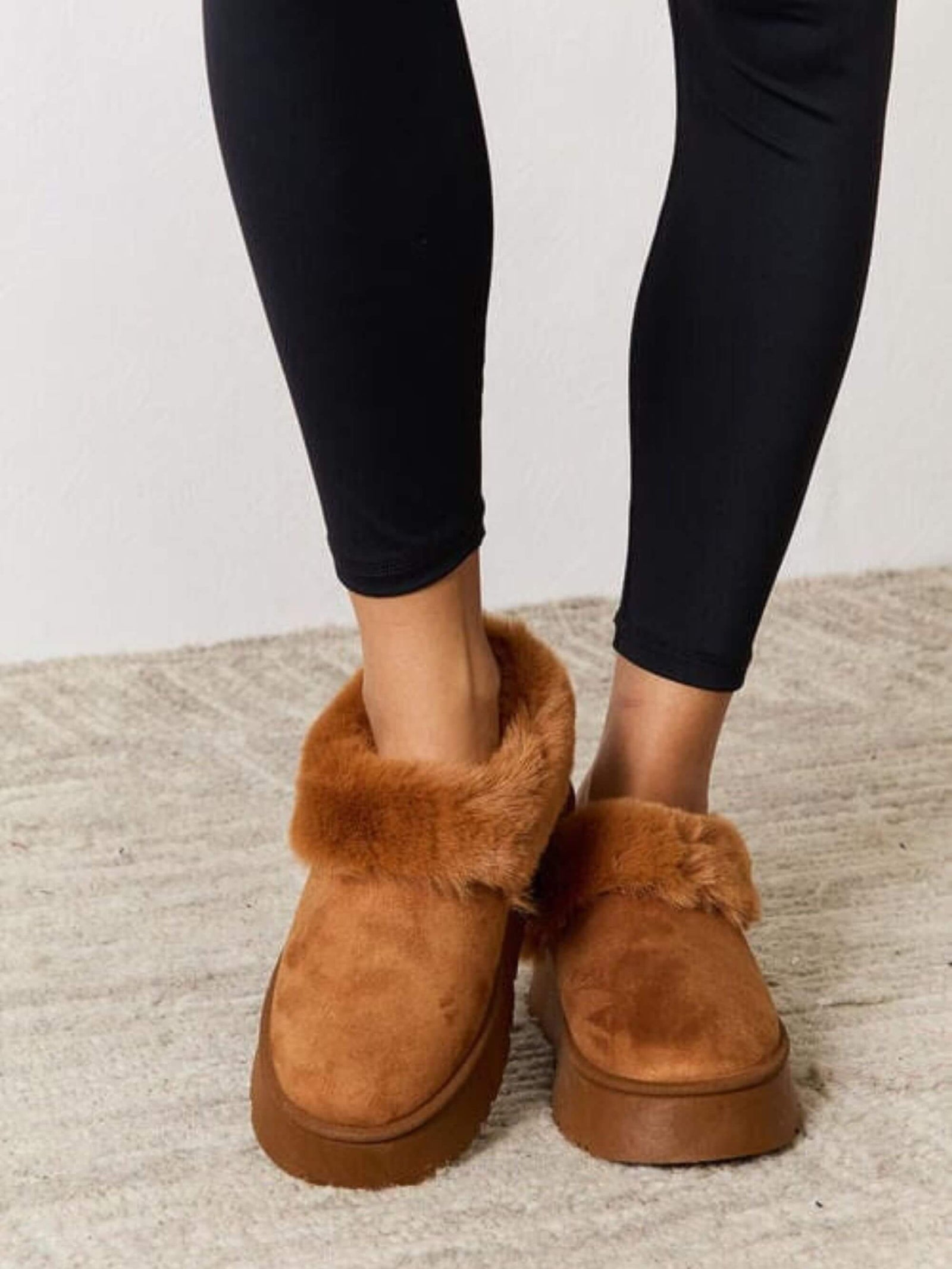 Women’s Shoes, Sandals & Boots – Boutique Styles for Every Season