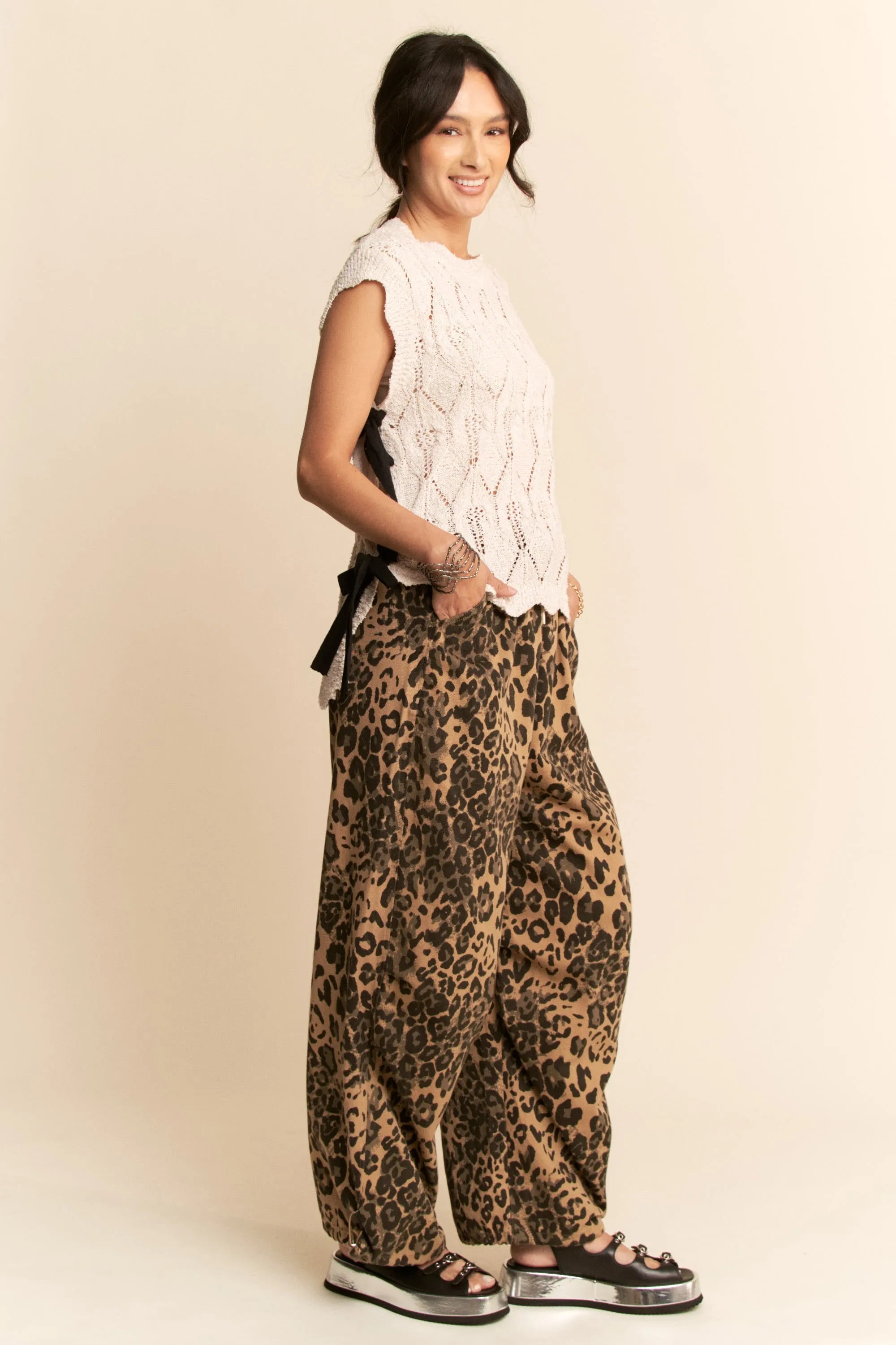 Davi & Dani Ribbon Bow Ties Scalloped Trim Knit Semi Crop Top - Sydney So Sweet