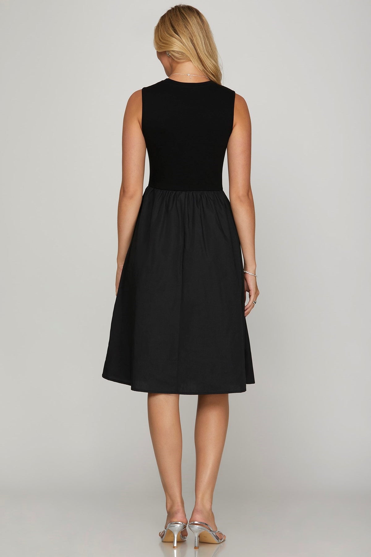 She + Sky Full Size Sleeveless Poplin Woven Midi Dress with Pockets Plus Size - Sydney So Sweet