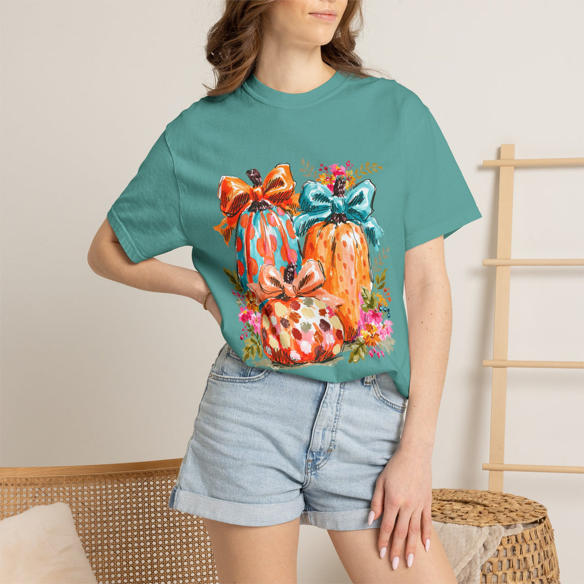 Floral Preppy Coquette Fall Pumpkin T-Shirt Cute Watercolor Graphic Tee