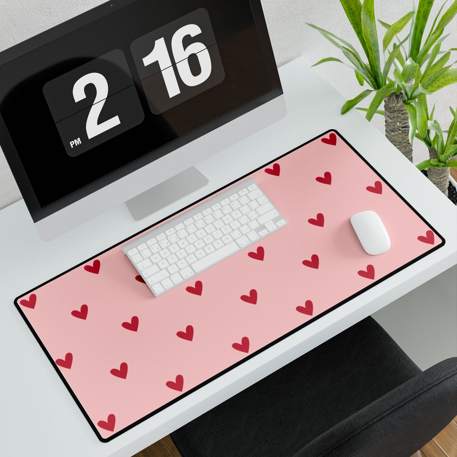 Pink Heart Pattern Desk Mat