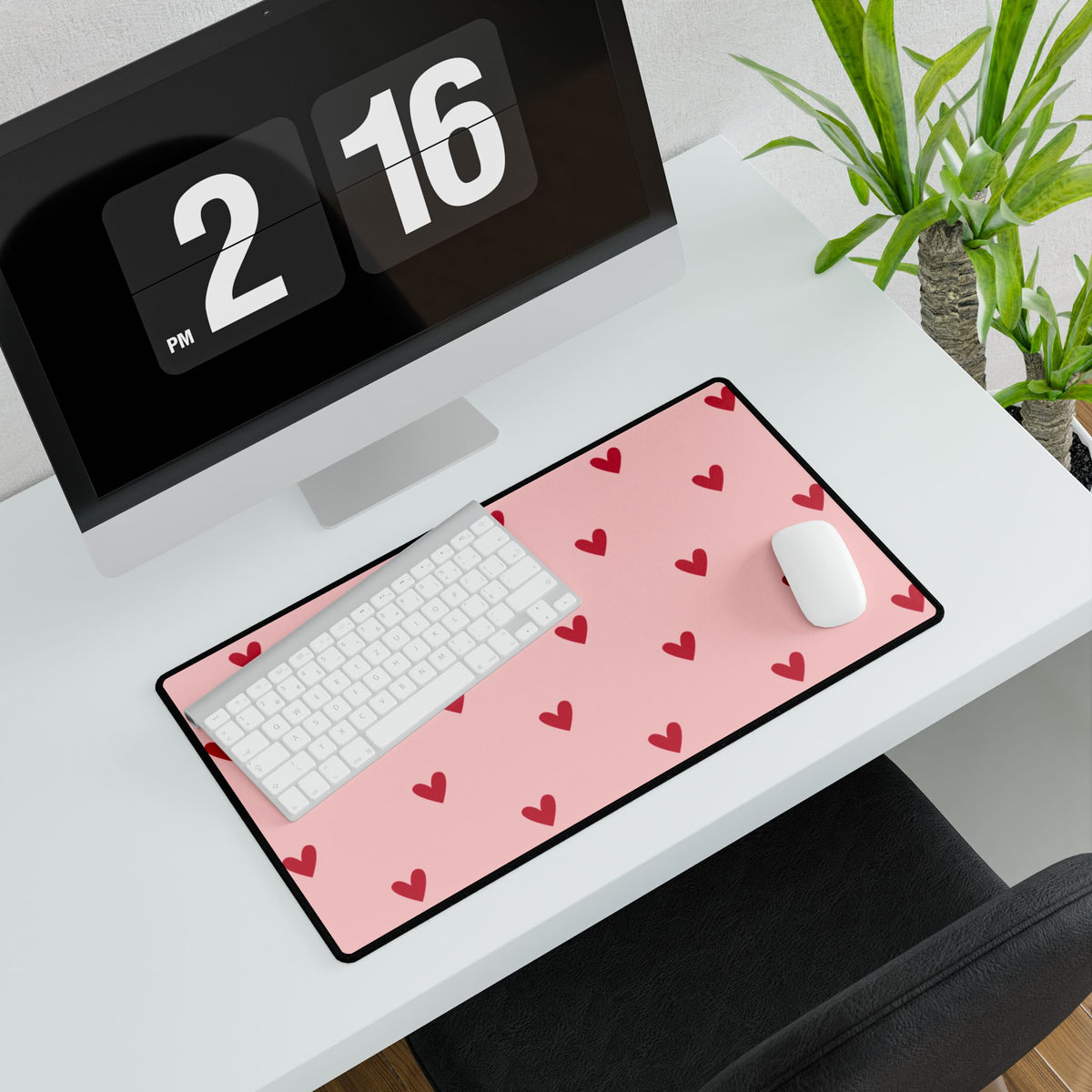 Pink Heart Pattern Desk Mat
