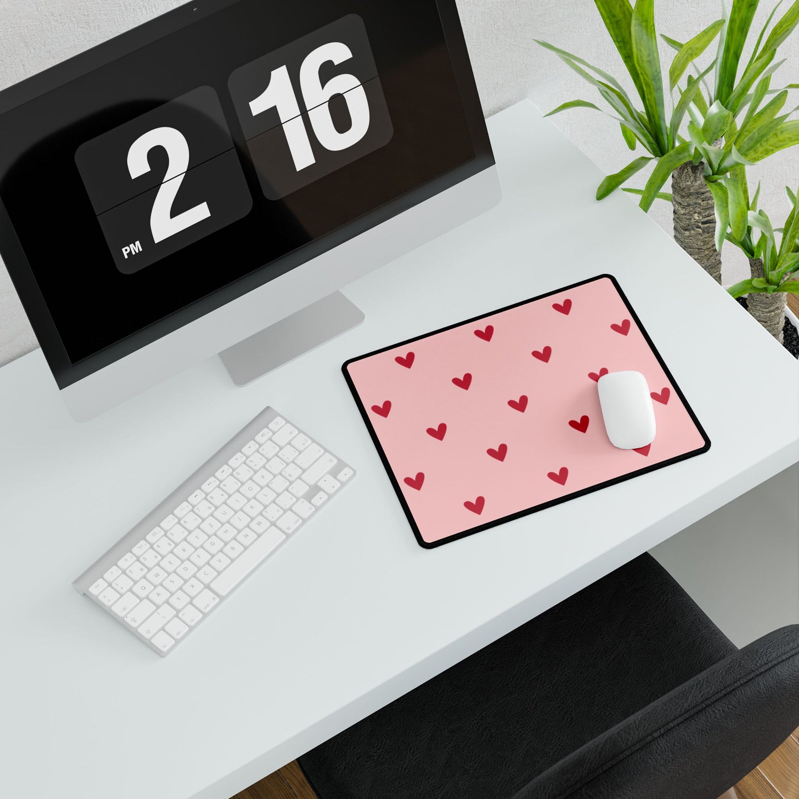 Pink Heart Pattern Desk Mat