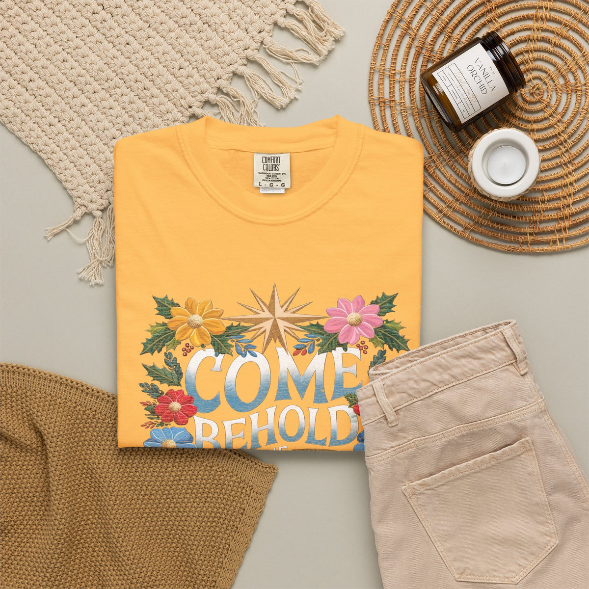 Come & Behold the Newborn King Christmas T-Shirt Christian Graphic Tee