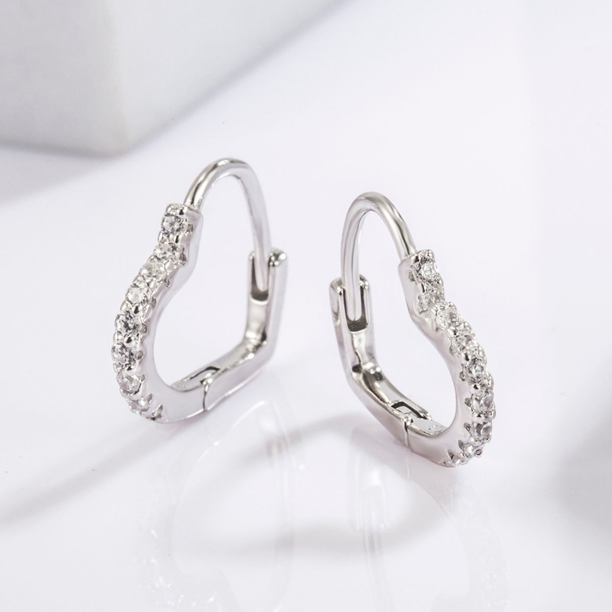 925 Serling Silver Zircon Heart Shape Earrings - Sydney So Sweet