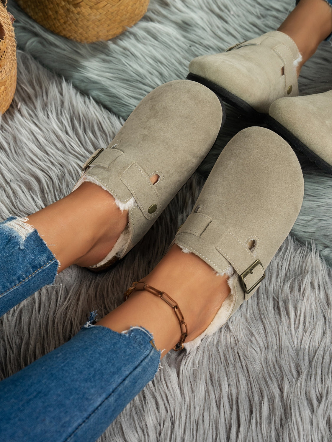 Suede Round Toe Slippers - Sydney So Sweet