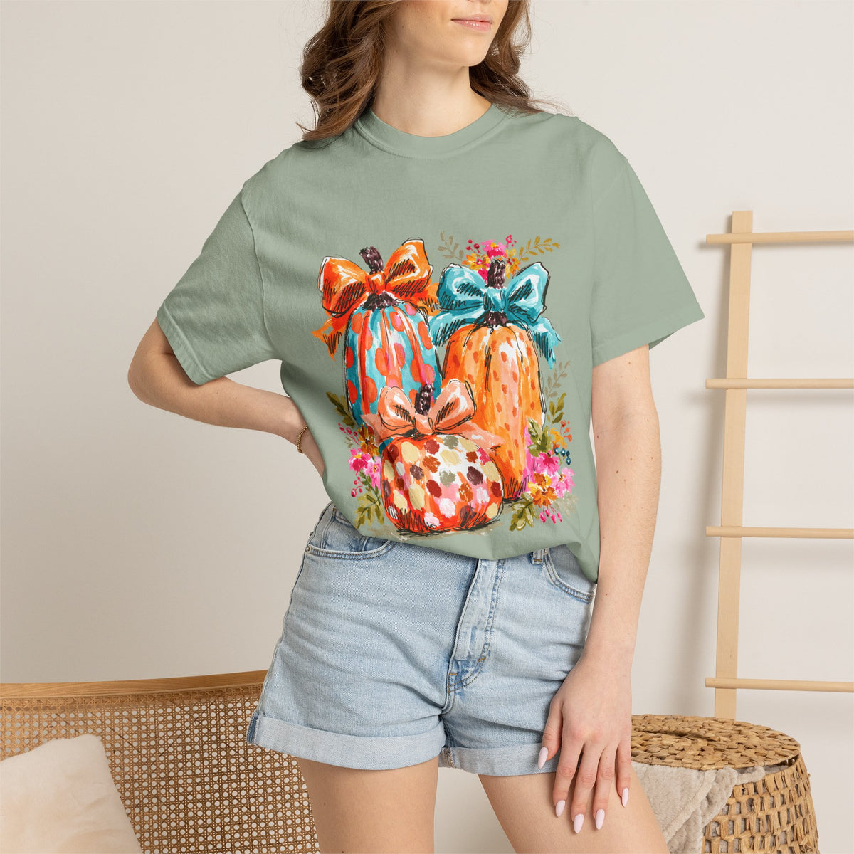Floral Preppy Coquette Fall Pumpkin T-Shirt Cute Watercolor Graphic Tee