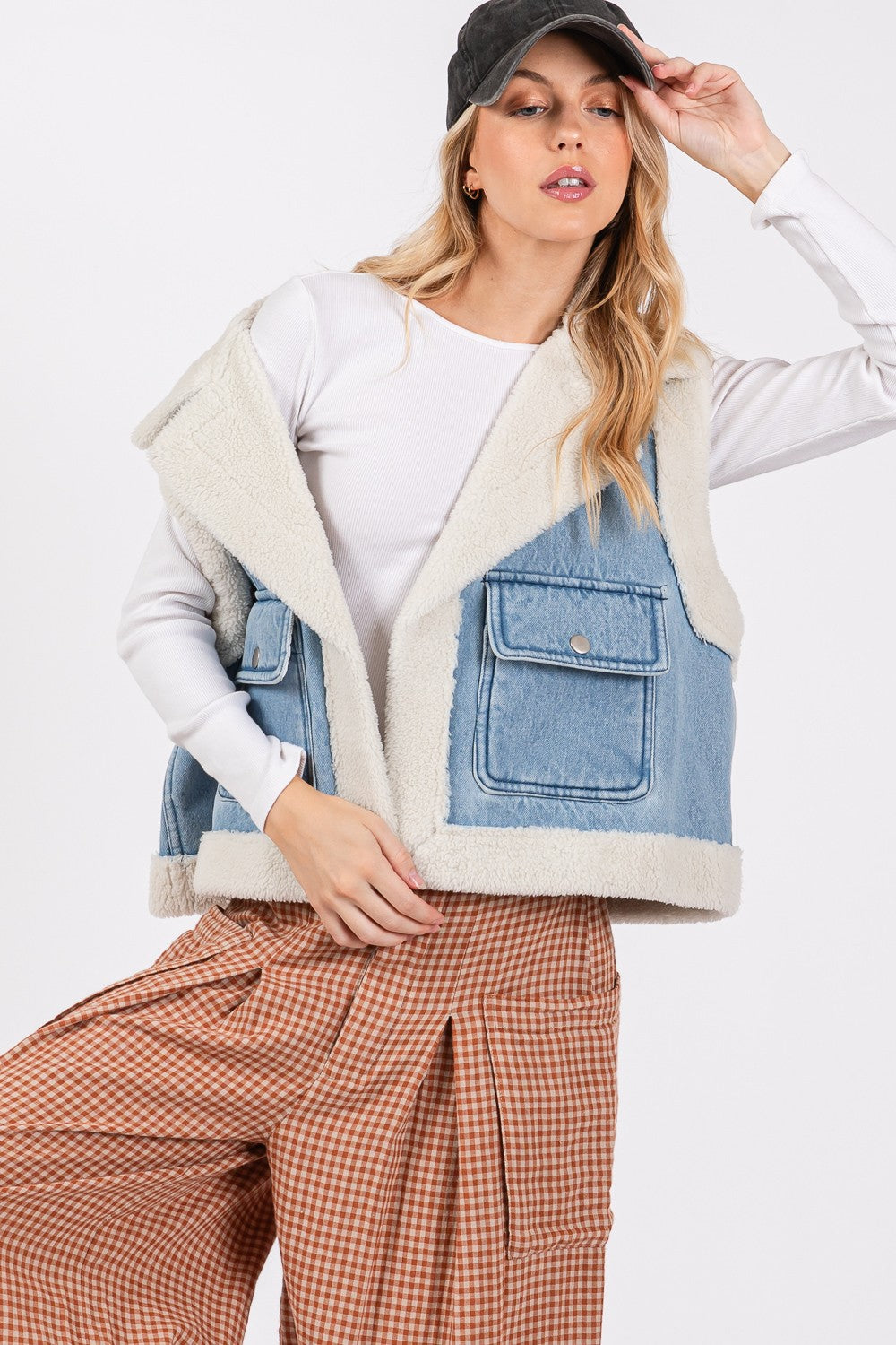 SAGE + FIG Pocketed Collared Neck Sherpa Vest - Sydney So Sweet