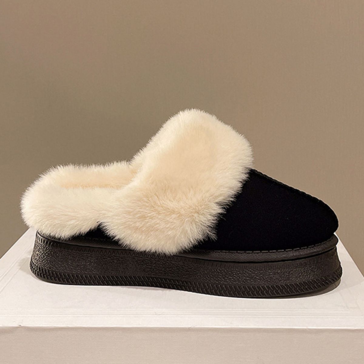 Suede Faux Fur Round Toe Platform Slippers - Sydney So Sweet