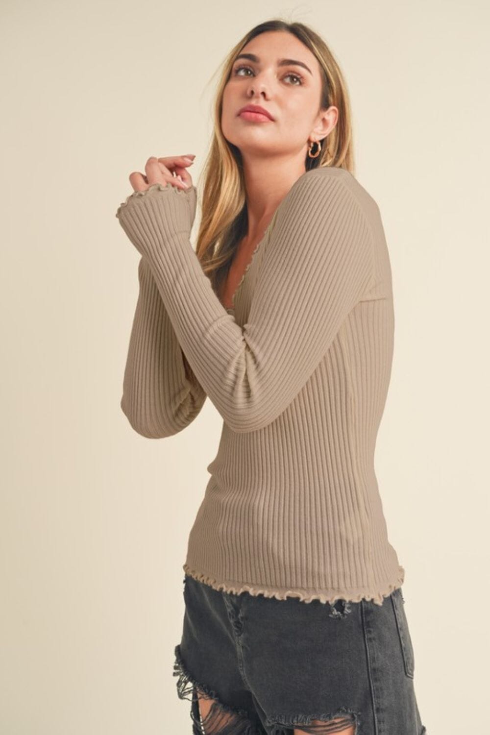 Aemi + Co Lettuce Hem Scoop Neck Long Sleeve Knit Top - Sydney So Sweet