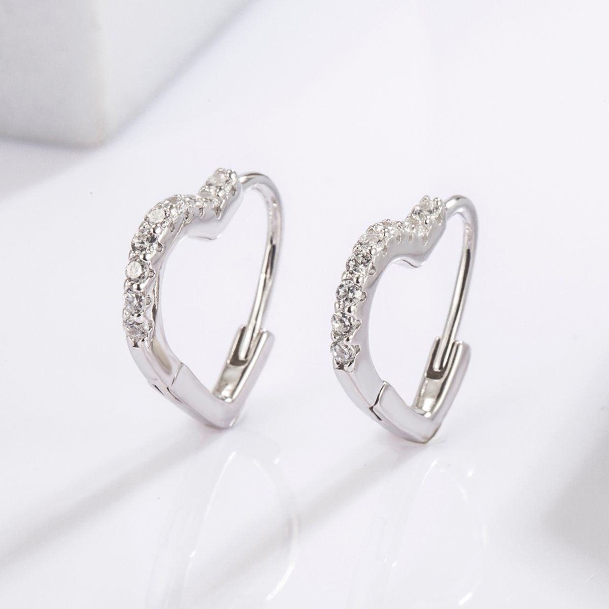 925 Serling Silver Zircon Heart Shape Earrings - Sydney So Sweet