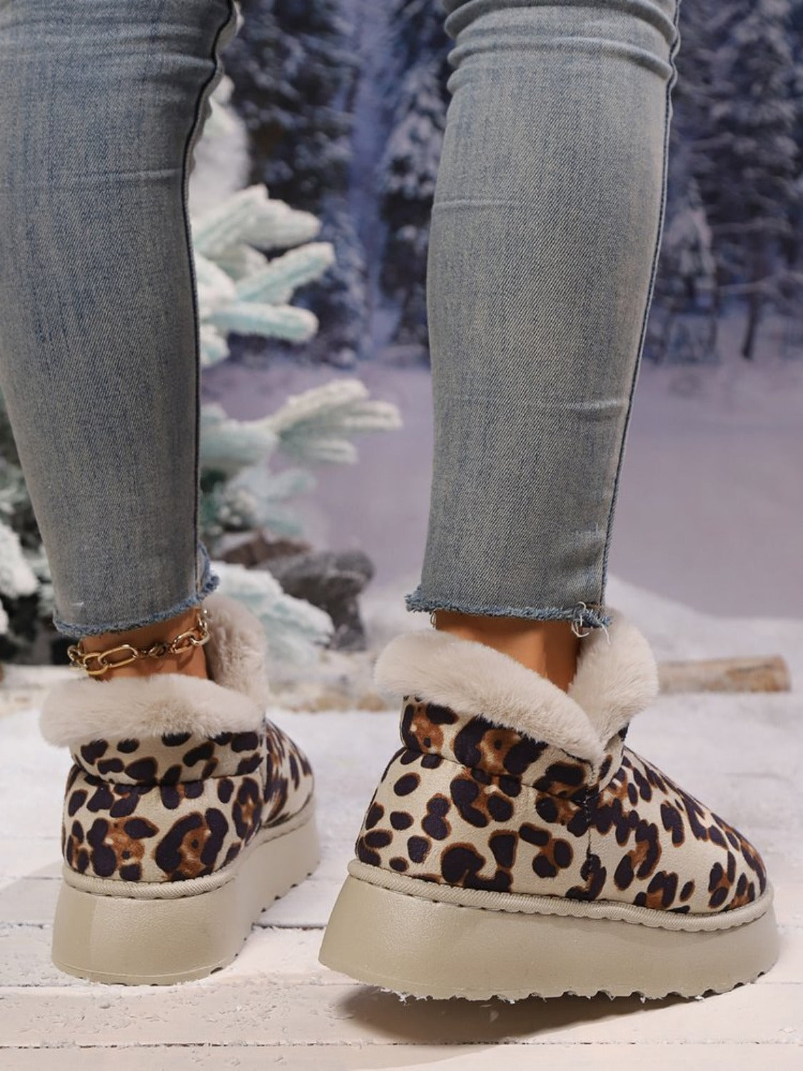 Thermal Leopard Round Toe Platform Boots - Sydney So Sweet