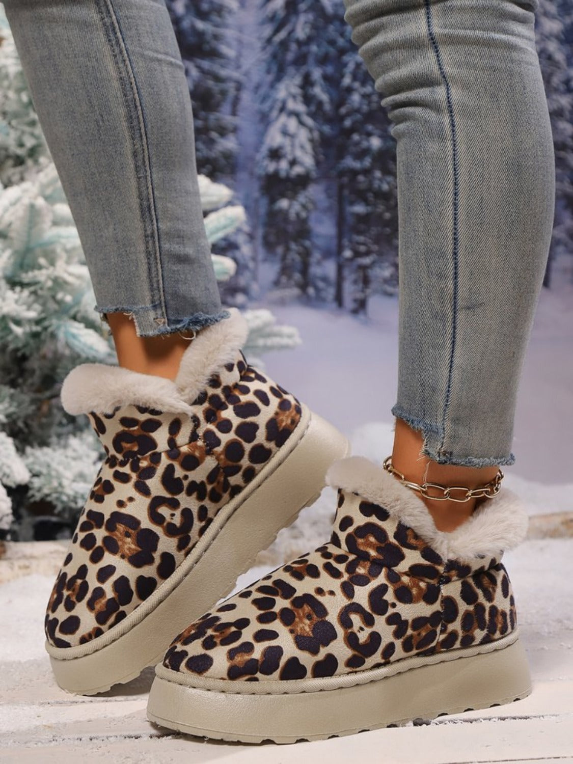 Thermal Leopard Round Toe Platform Boots - Sydney So Sweet