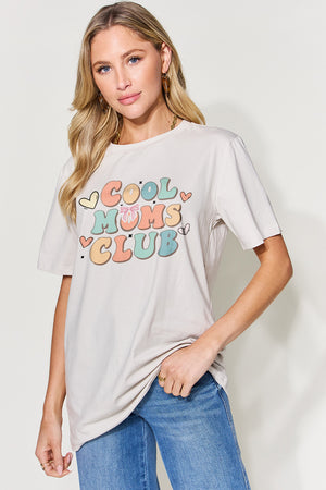 Cool Moms Club Bow Graphic Short Sleeve T-Shirt - Sydney So Sweet