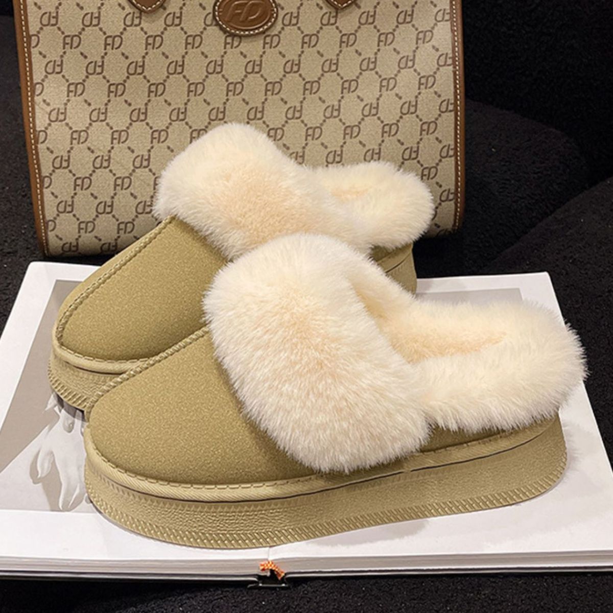 Suede Faux Fur Round Toe Platform Slippers - Sydney So Sweet