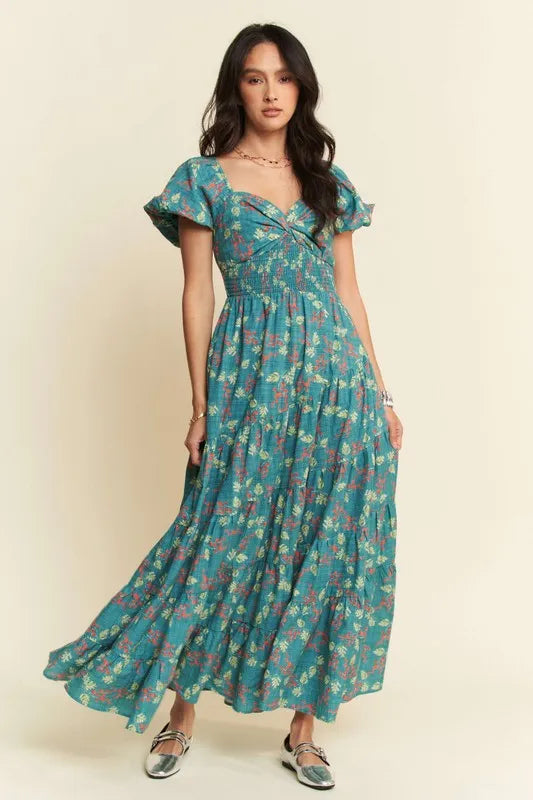 Davi & Dani Lightweight Sweetheart Neck Textured Tiered Maxi Dress - Sydney So Sweet