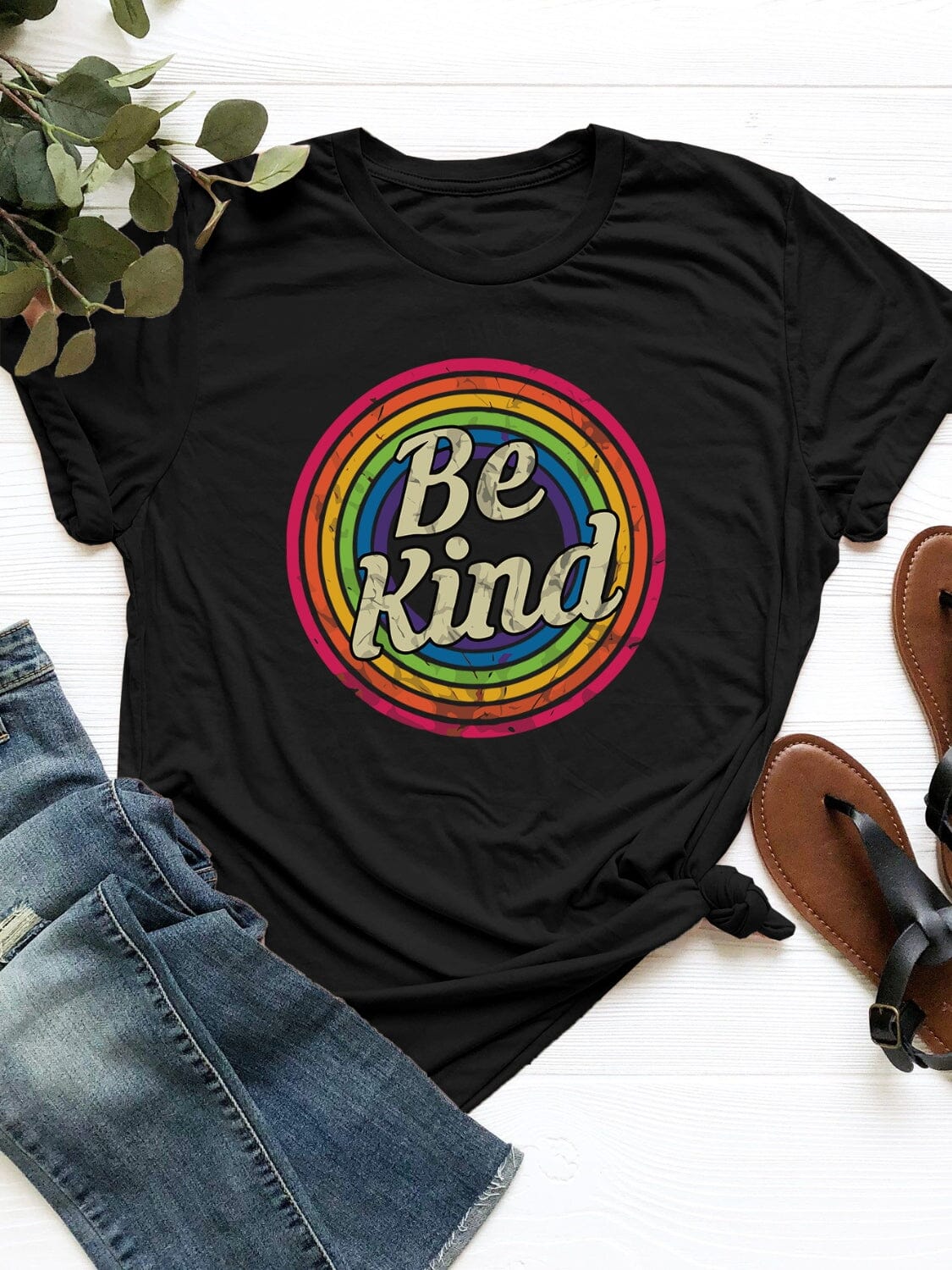 Be Kind Women&#39;s Graphic Short Sleeve T-Shirt - Sydney So Sweet