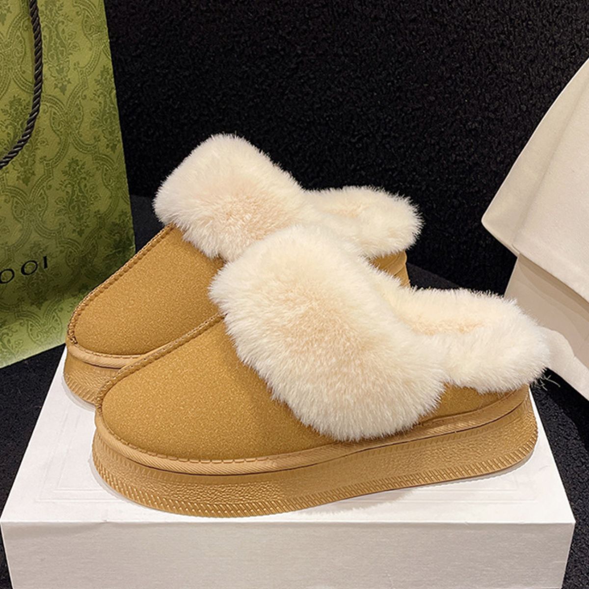 Suede Faux Fur Round Toe Platform Slippers - Sydney So Sweet