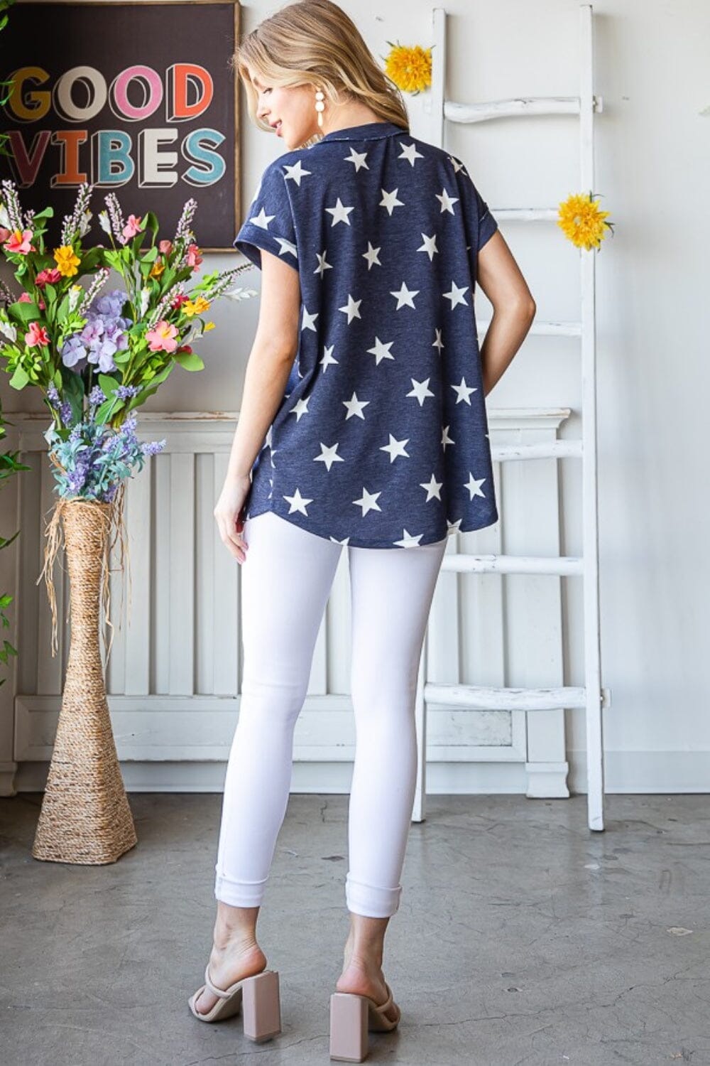 Star Print V-Neck Short Sleeve T-Shirt - Sydney So Sweet