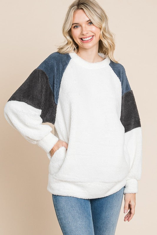 Culture Code Color Block Faux Fur Raglan Sleeve Sweatshirt - Sydney So Sweet