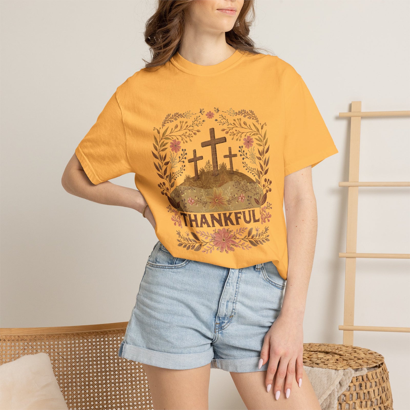 Thankful Cross T-shirt Christian Faith Tee for Thanksgiving & Worship