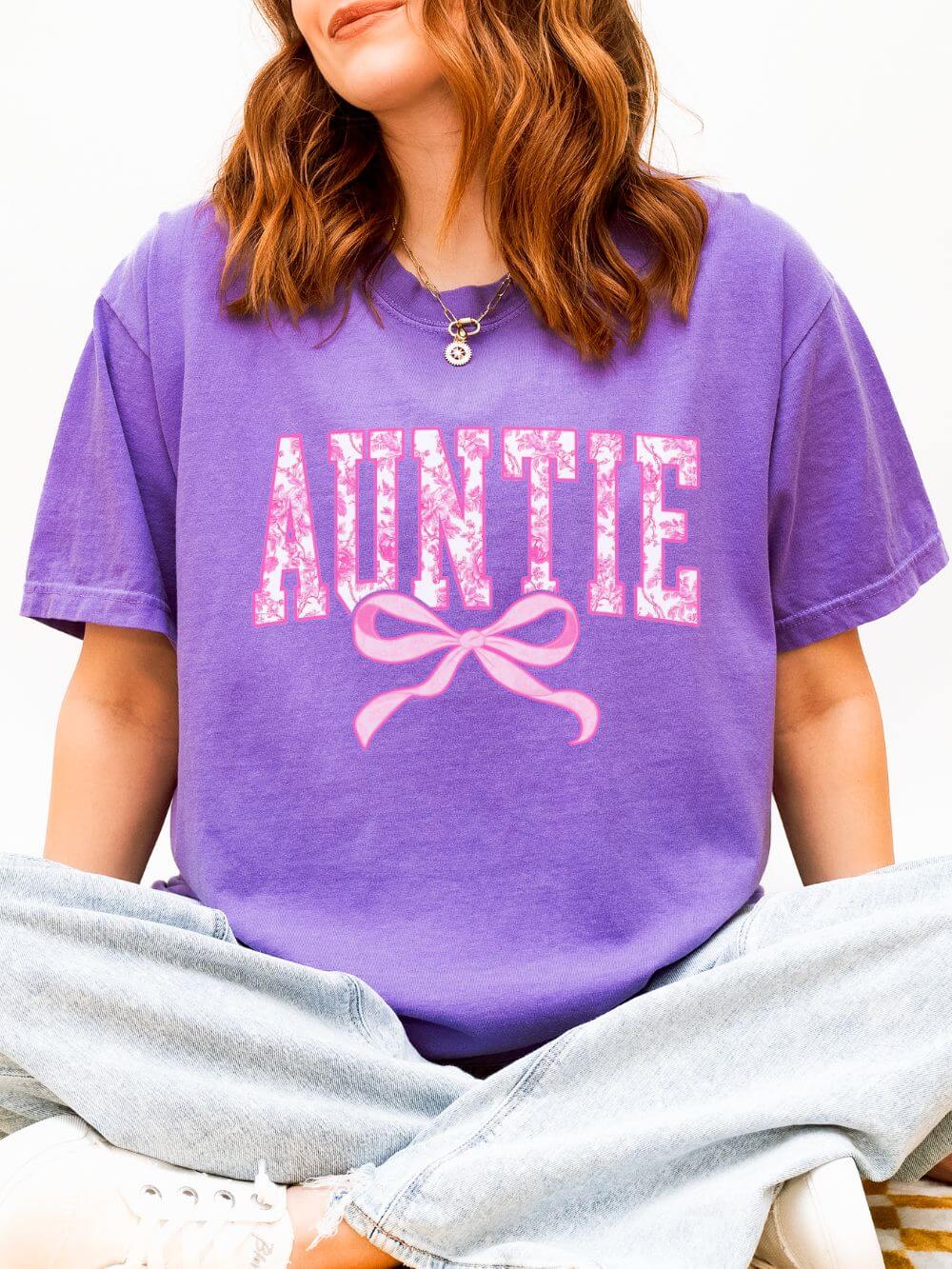 Auntie Coquette Pink Toile Bow T-Shirt Cute Aunt Graphic Tee