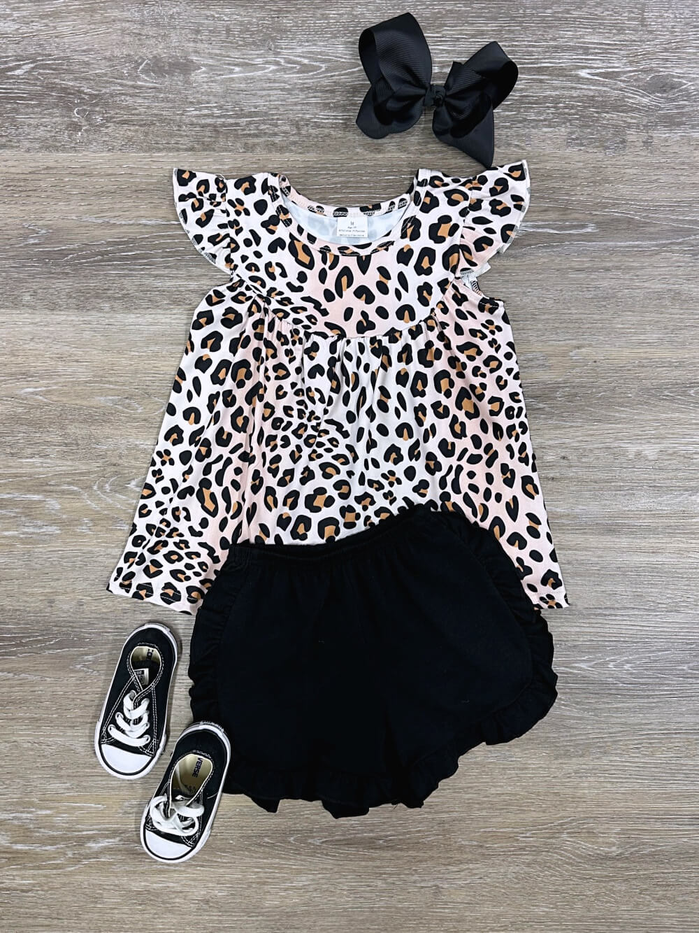 Classic Leopard Tunic & Ruffle Trim Girls Shorts Outfit