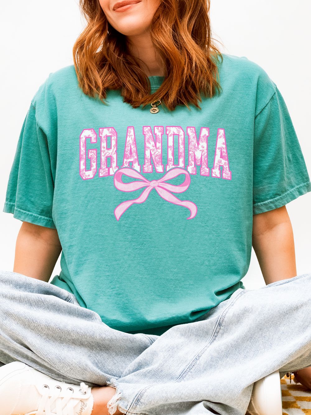 Grandma Coquette Pink Toile Bow T-Shirt Cute Grandmother Graphic Tee