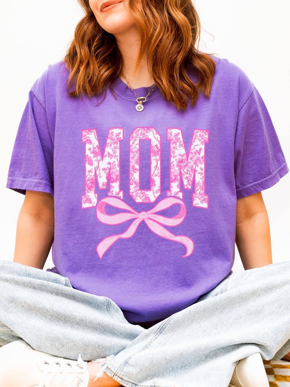 Mom Coquette Pink Toile Bow T-Shirt Cute Mama Graphic Tee