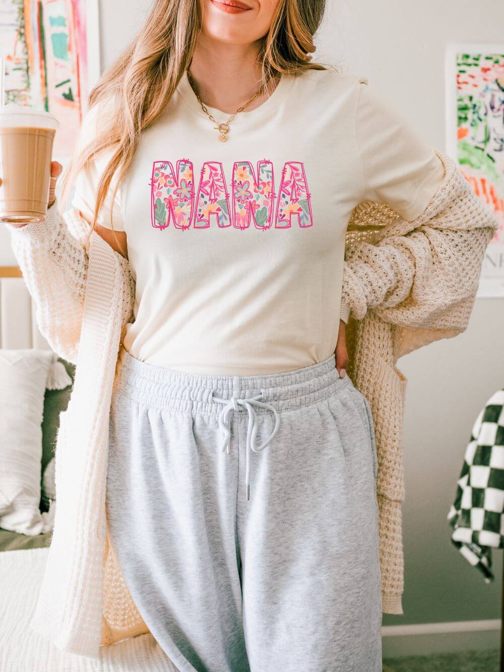 Nana Boho Pink Floral Graphic T‑Shirt Flower Pattern Grandmother Tee