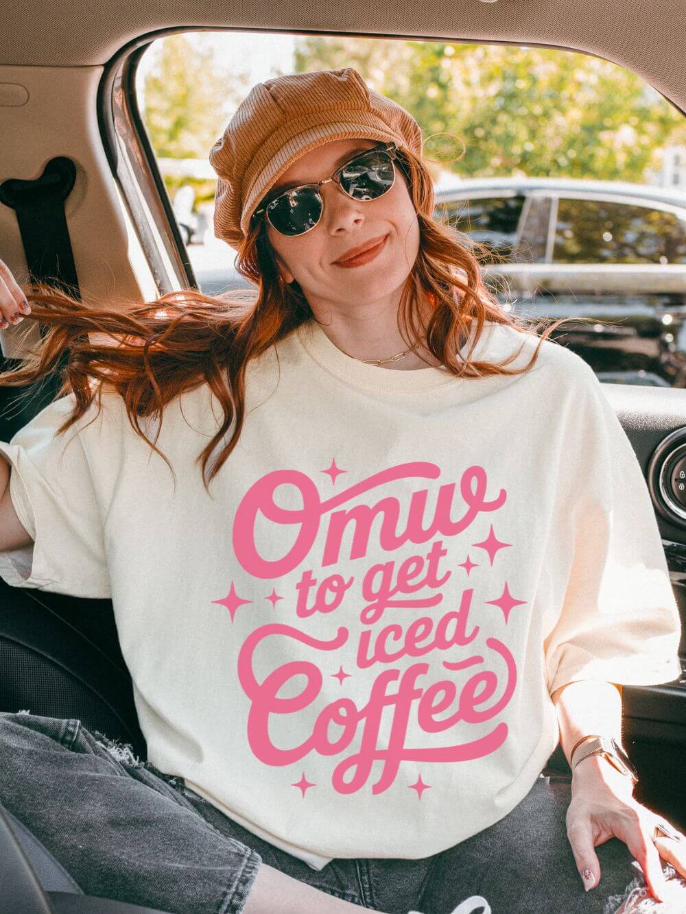 On My Way to Get Iced Coffee T-Shirt Cute Retro Script Coffee Graphic Tee