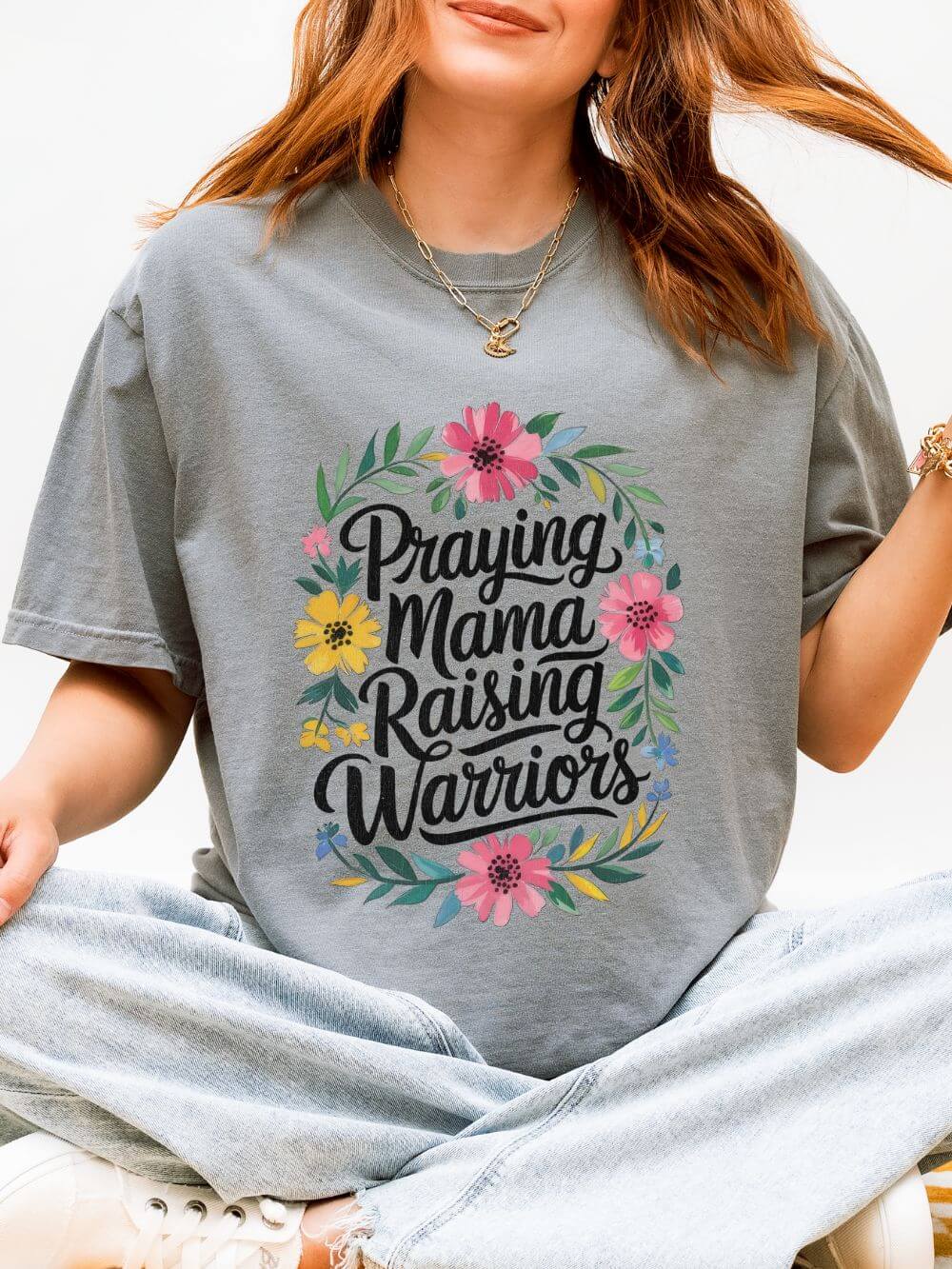 Praying Mama Raising Warriors T-Shirt Cute Floral Mom Graphic Tee