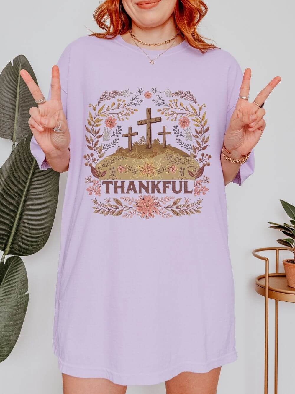 Thankful Cross T-shirt Christian Faith Tee for Thanksgiving & Worship