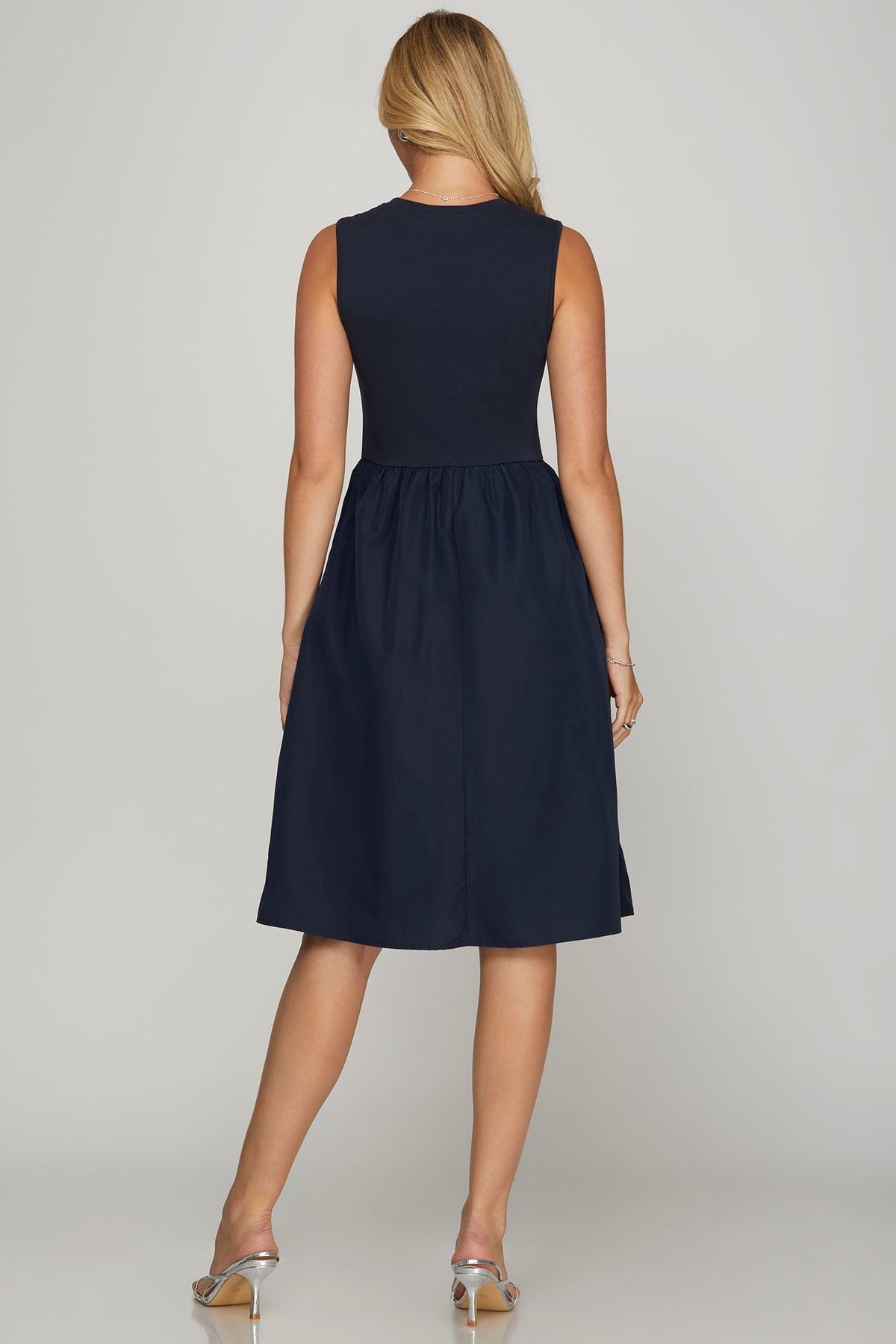 She + Sky Full Size Sleeveless Poplin Woven Midi Dress with Pockets Plus Size - Sydney So Sweet