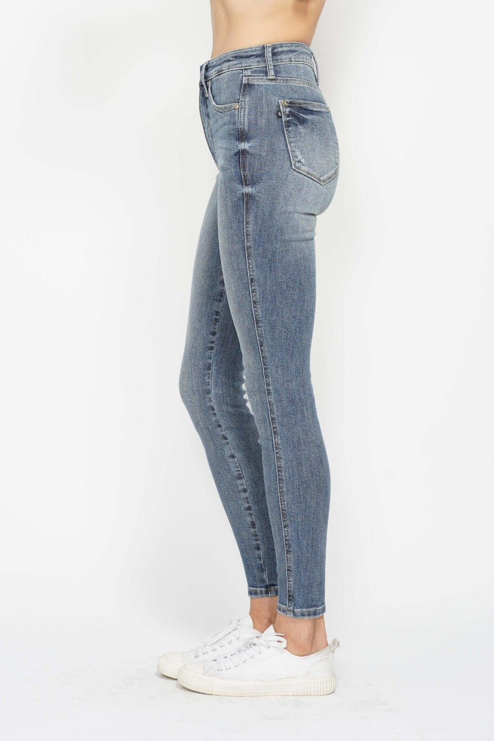 Judy Blue Full Size Tummy Control Contrast Wash Skinny Jeans - Sydney So Sweet