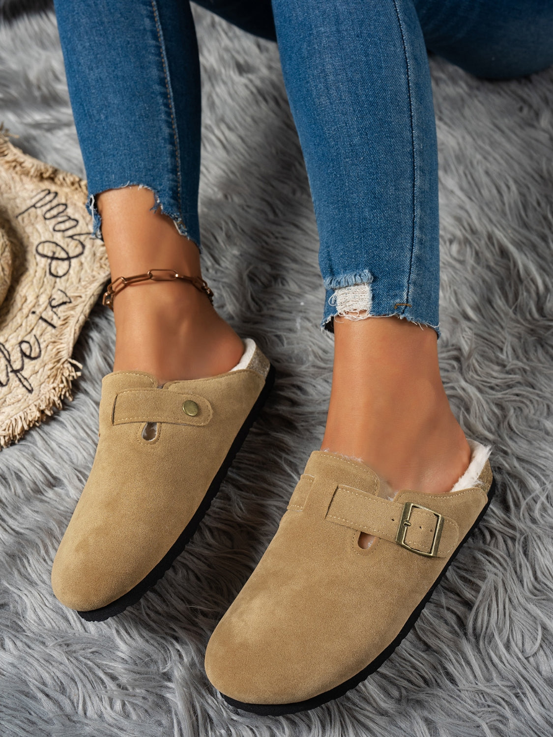 Suede Round Toe Slippers - Sydney So Sweet