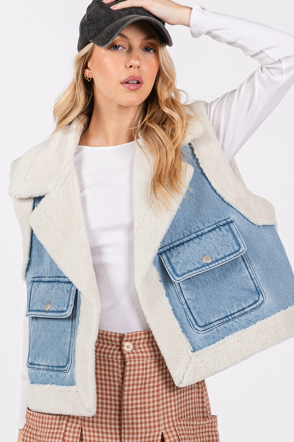 SAGE + FIG Pocketed Collared Neck Sherpa Vest - Sydney So Sweet