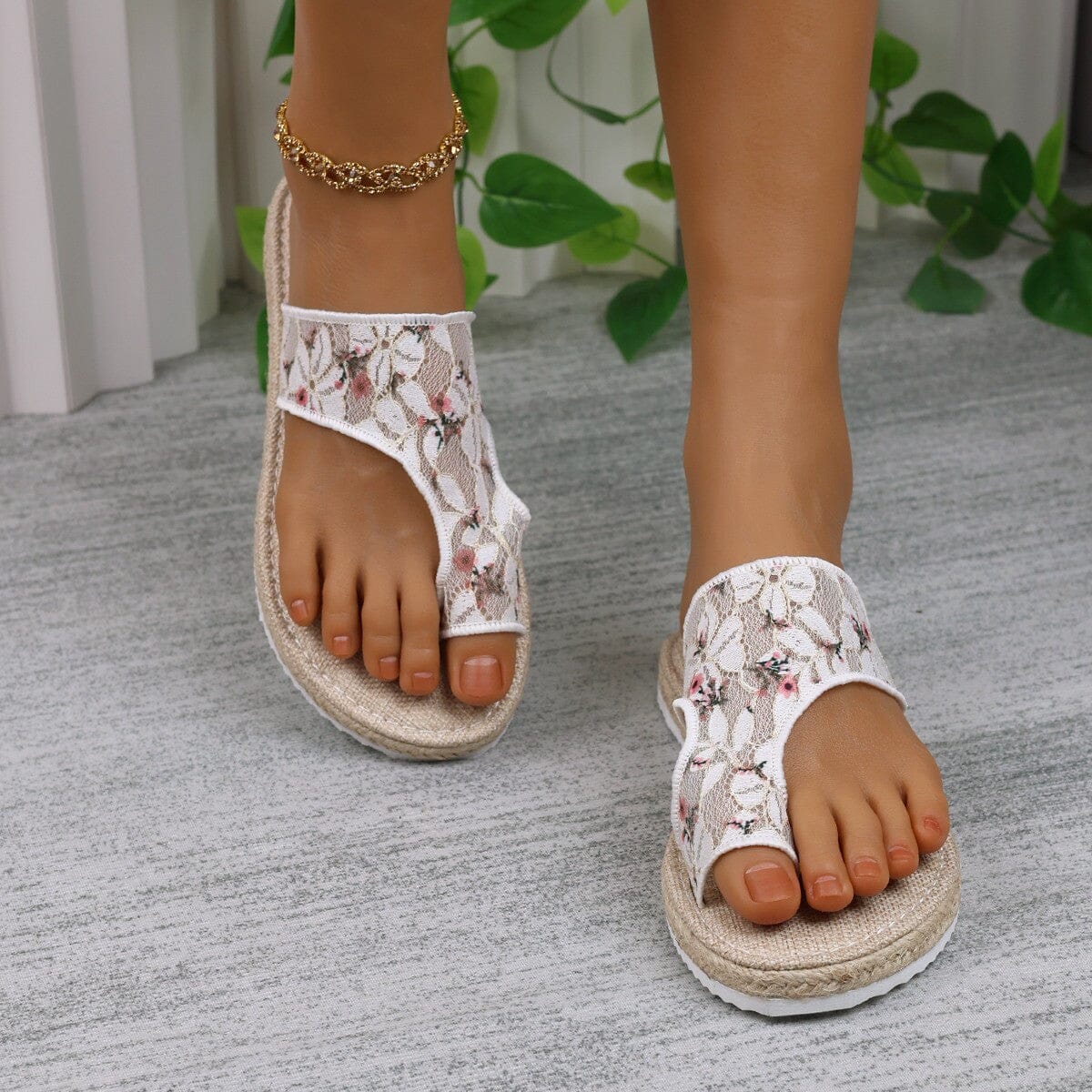 Flower Toe Post Flat Sandals - Sydney So Sweet