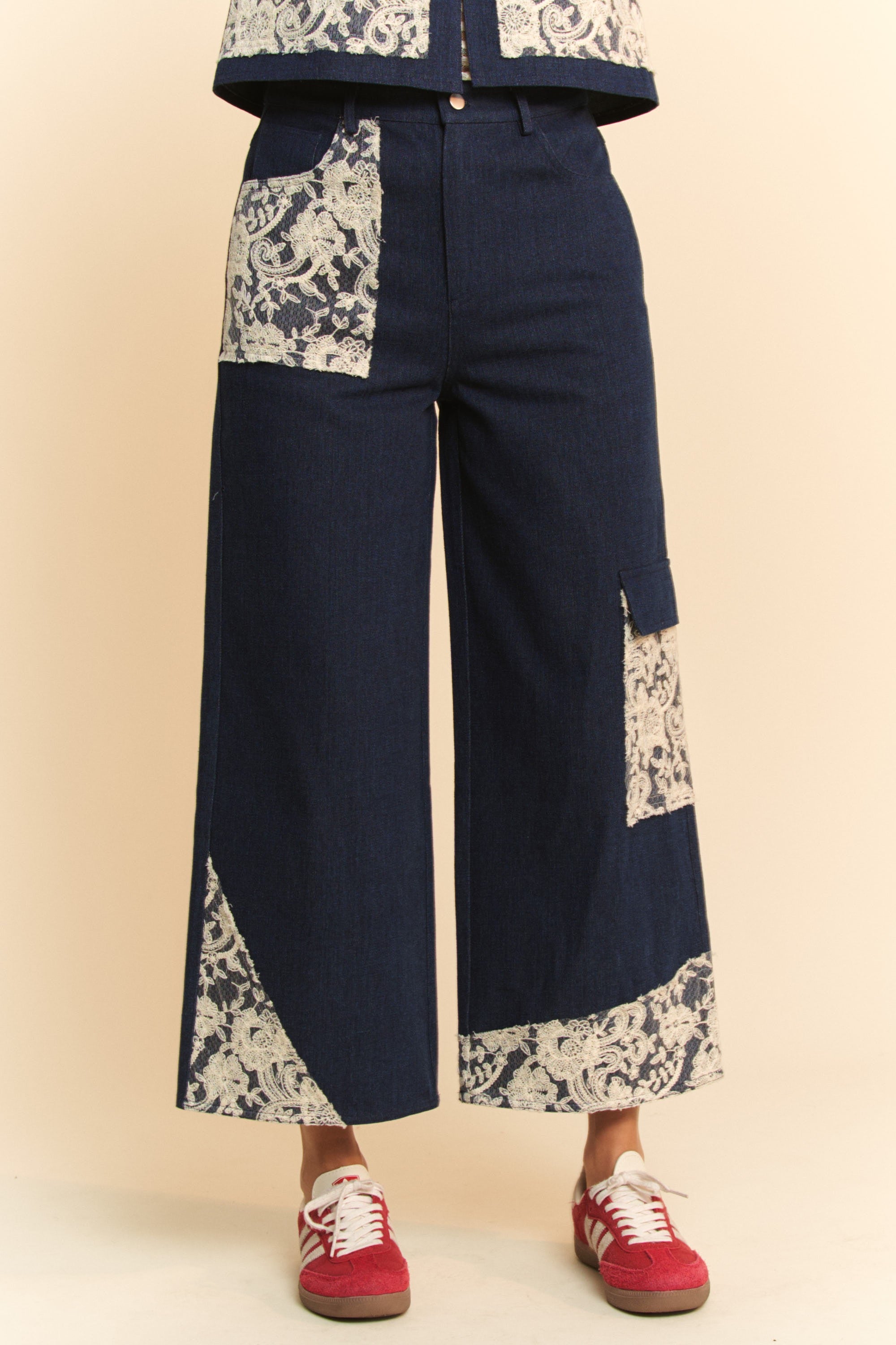 Davi & Dani Lace Applique Wide Leg Jeans - Sydney So Sweet