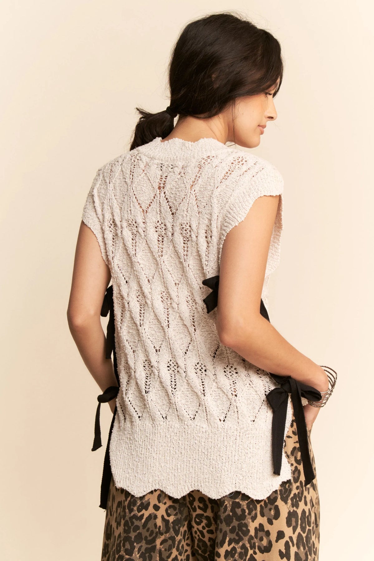 Davi & Dani Ribbon Bow Ties Scalloped Trim Knit Semi Crop Top - Sydney So Sweet