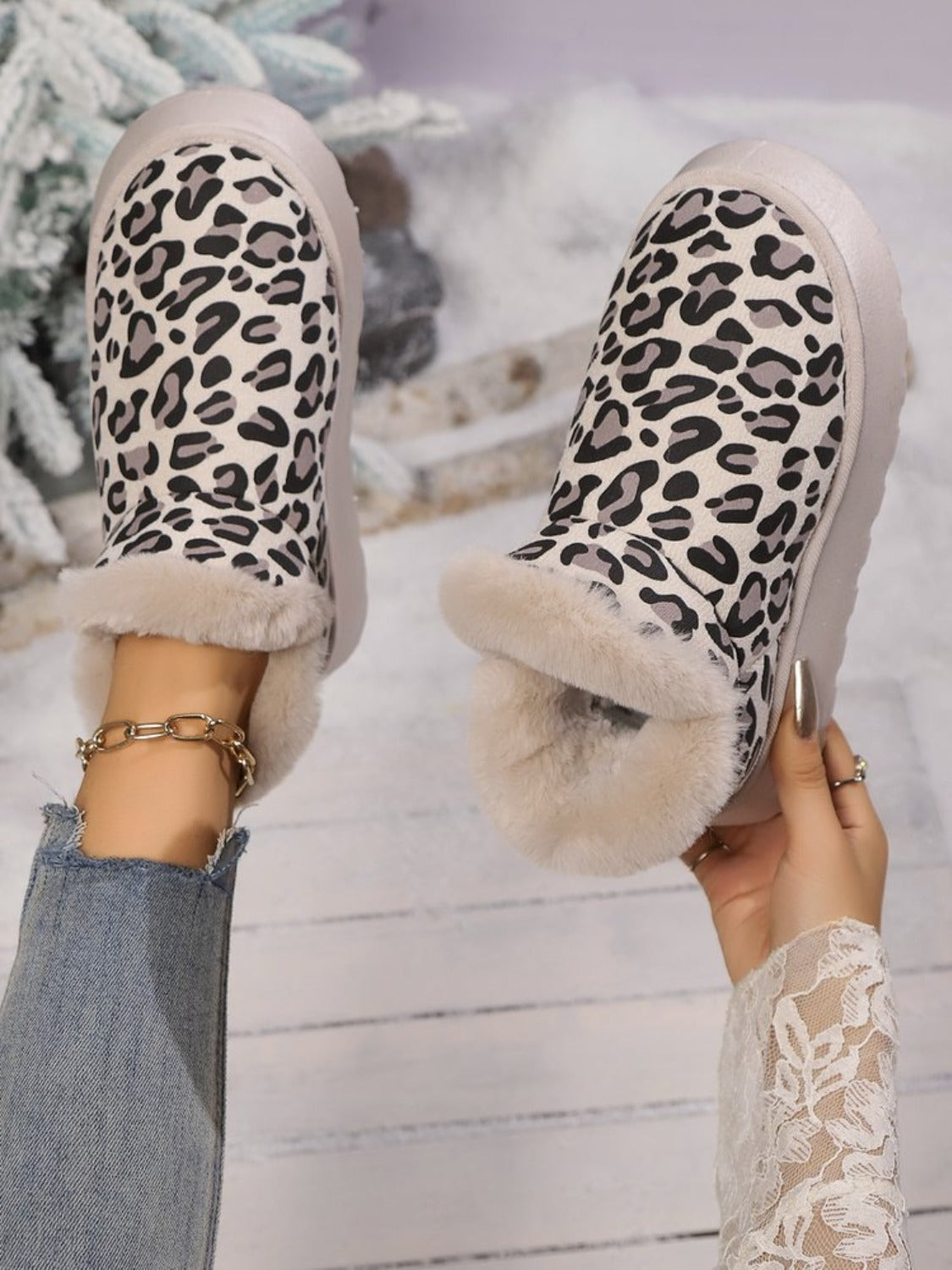 Thermal Leopard Round Toe Platform Boots - Sydney So Sweet