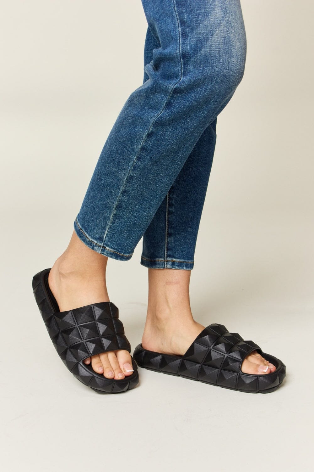 WILD DIVA Pyramid Stud Toe Band Footbed Sandals - Sydney So Sweet