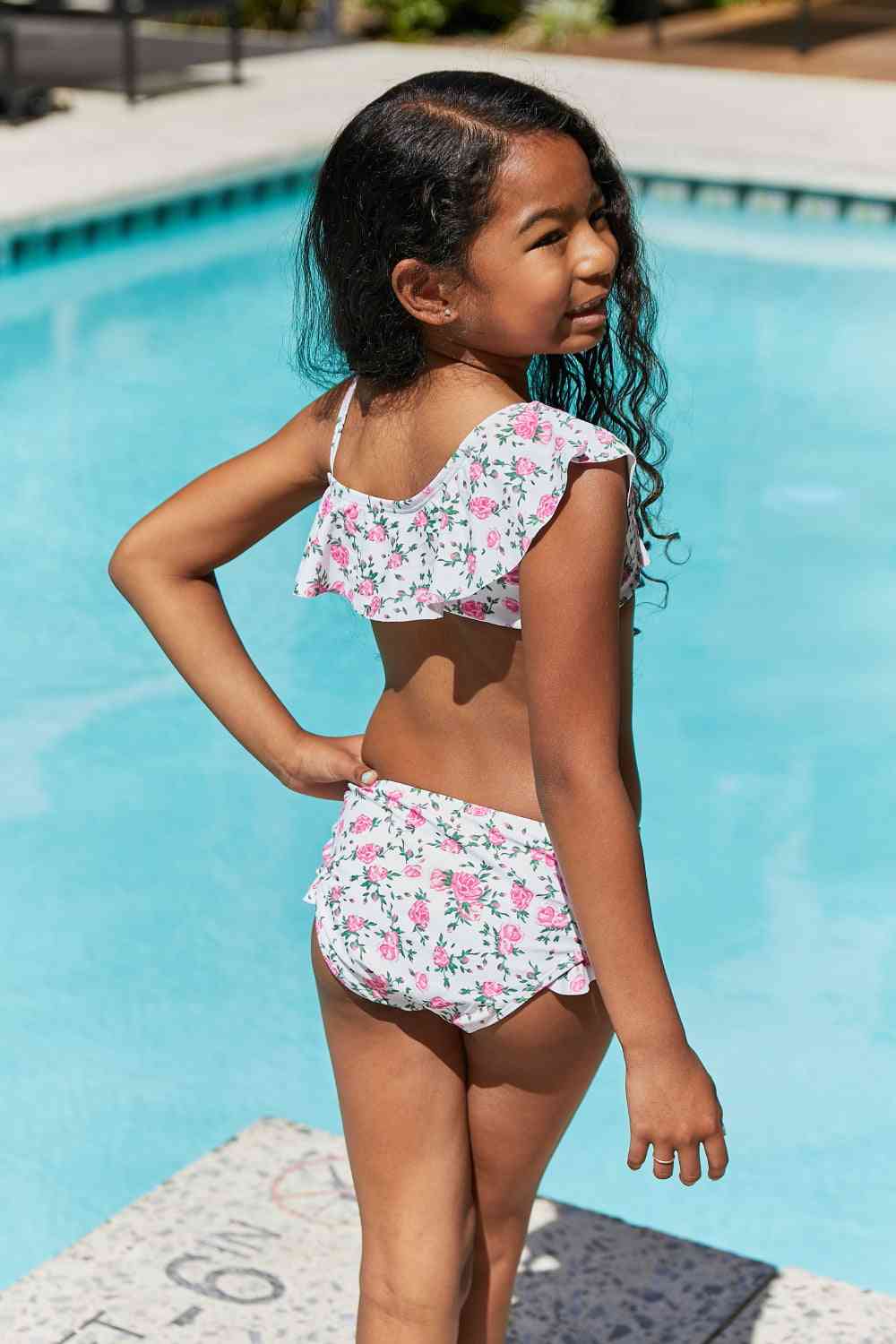 Girls fashion swim set