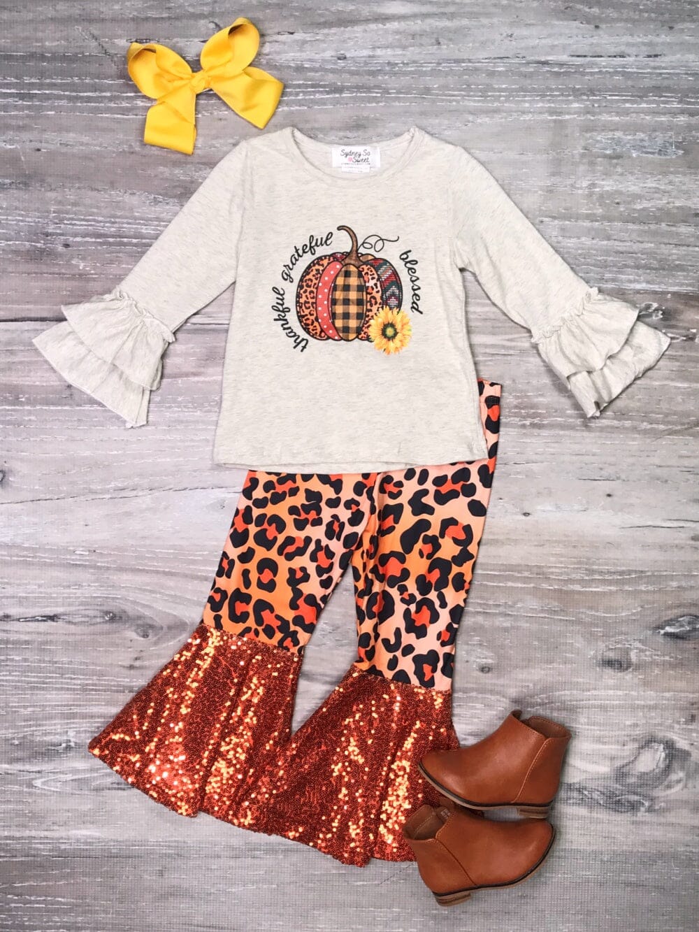  Baby Girls Flared Pants Outfit - Ruffle Tops Shirt & Leopard  Print Long Bell-Bottoms Pants - Sisters Matching Set (Polka Dot, 5-6  Years): Clothing, Shoes & Jewelry