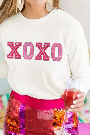 XOXO Round Neck Long Sleeve Sweatshirt - Sydney So Sweet